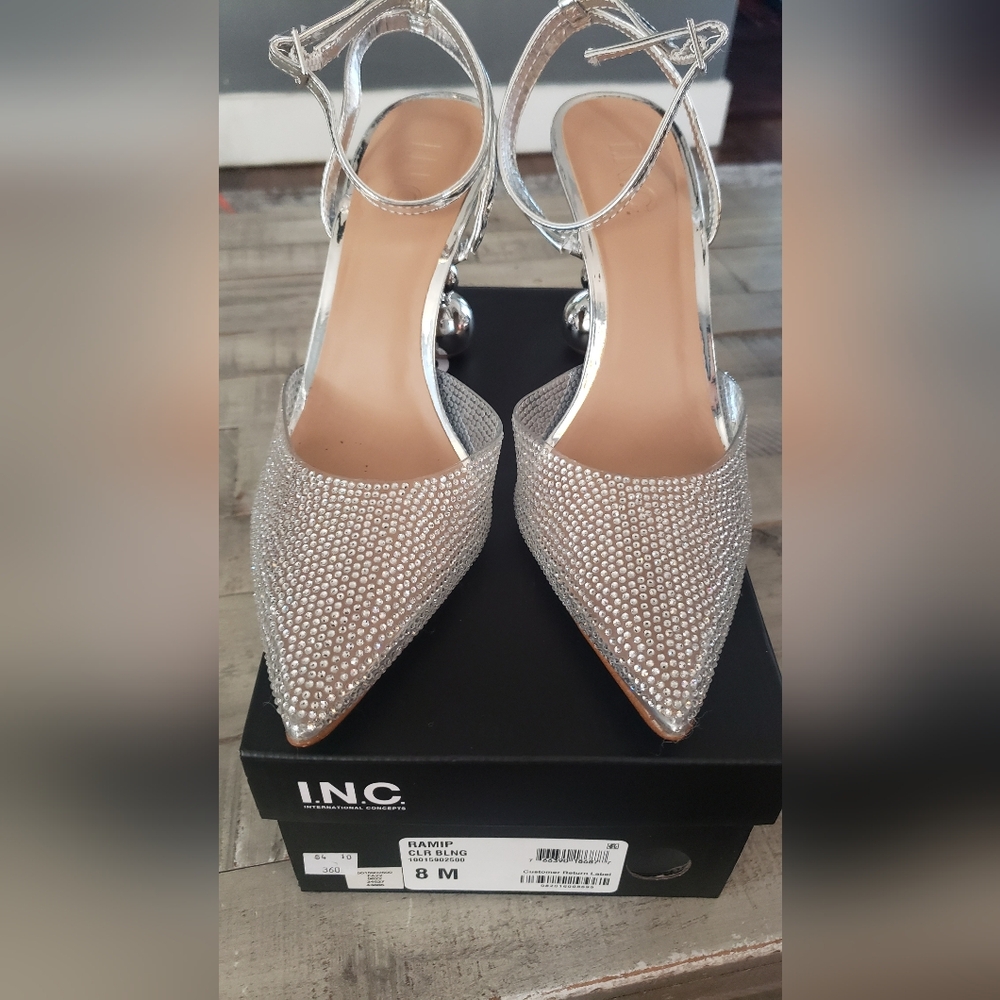 Gorgeous I.N.C. Rami Ankle Strap Pumps
